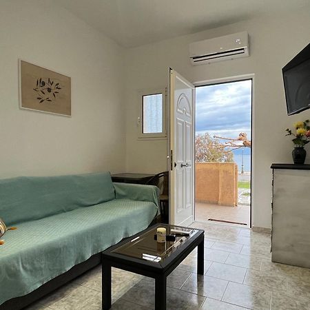 Pebble Apartments Маратіас Екстер'єр фото