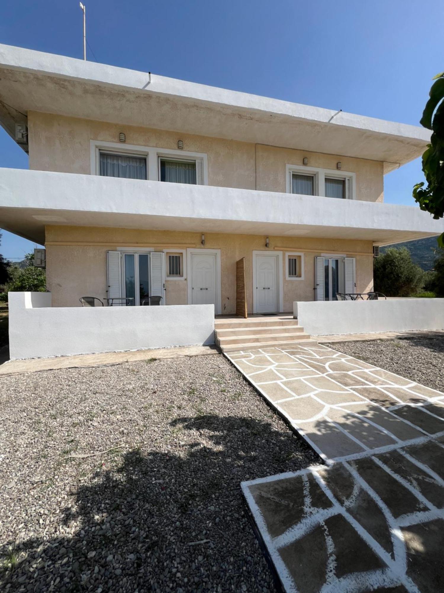 Pebble Apartments Маратіас Екстер'єр фото